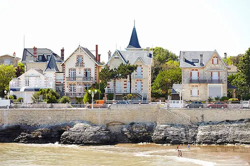 Villa’s aan het strand van Royan in Frankrijk.
