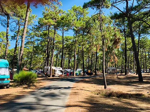 Camping municipal du Gurp in Grayan-et-l’Hôpital.